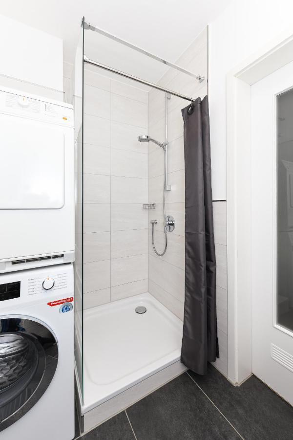 לנגאוג Ferienwohnung De Vries מראה חיצוני תמונה